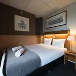 Di-ann Centre Hotell 2*