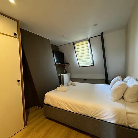 Hotel Di-ann Centre