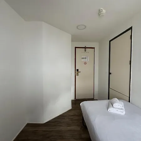 Hotel Di-ann Centre