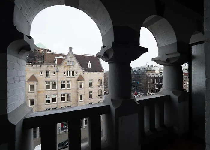 Di-ann Centre Amsterdam