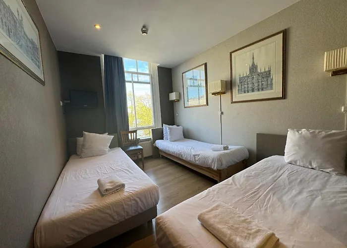 Hotel Di-ann Centre 2*