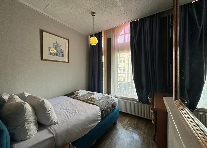 Di-ann Centre Hotel 2*