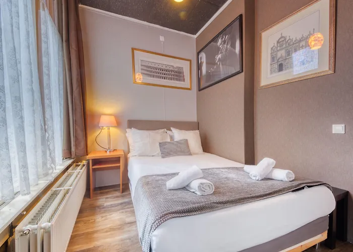 Di-ann Centre 2* Amsterdam