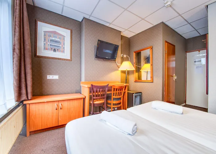 Di-ann Centre 2* Amsterdam