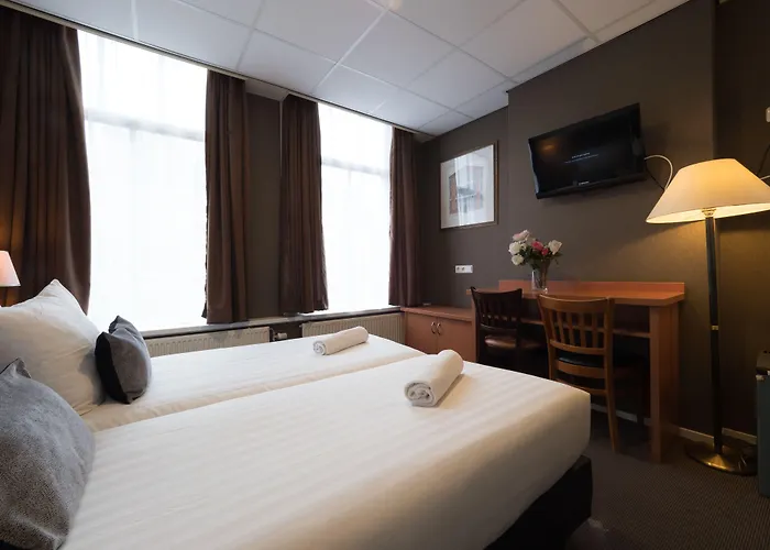 Di-ann Centre Hotel 2*