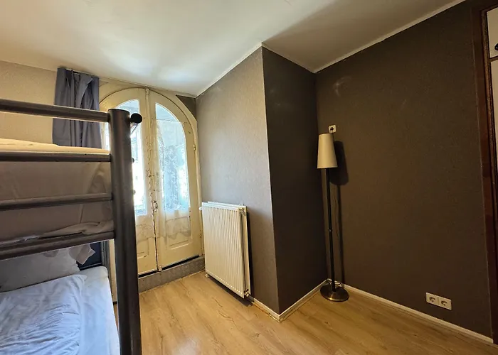 Di-ann Centre 2* Amsterdam